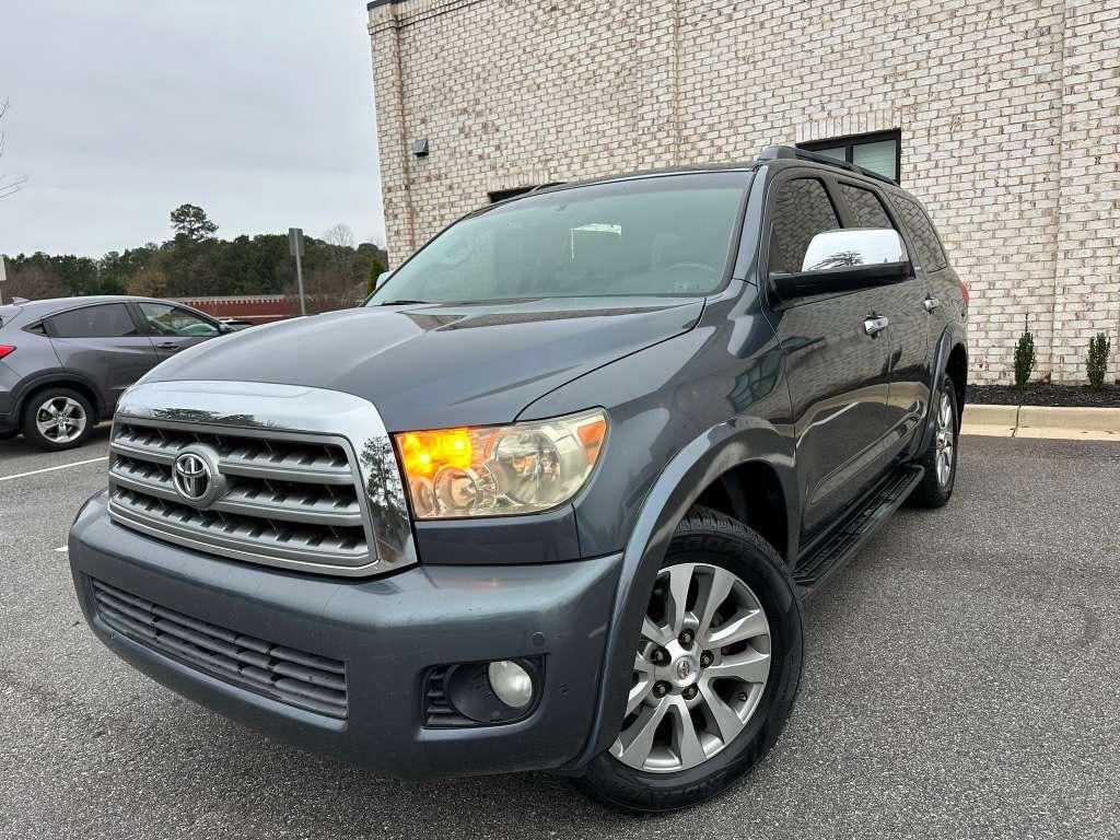 2008 Toyota Sequoia Limited's photo