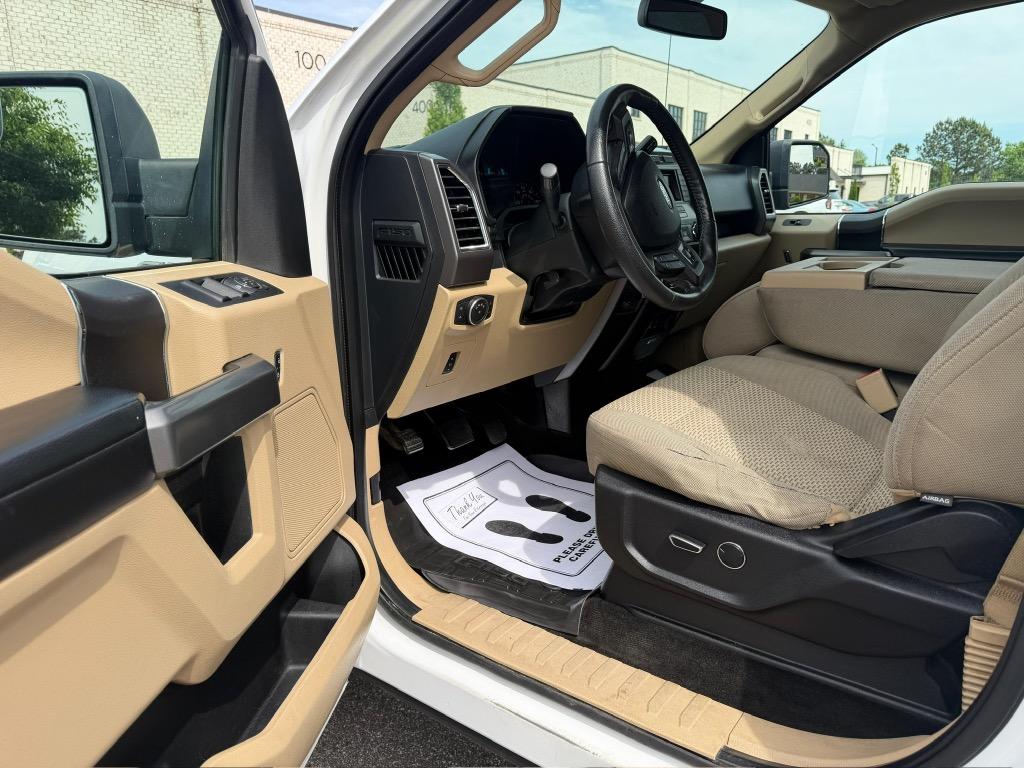 2015 Ford F-150 XLT - Photo 19