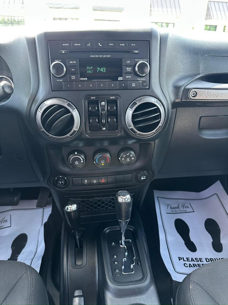 2018 Jeep Wrangler JK Unlimited Sport S - Photo 13