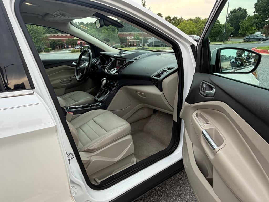 2014 Ford Escape Titanium - Photo 9