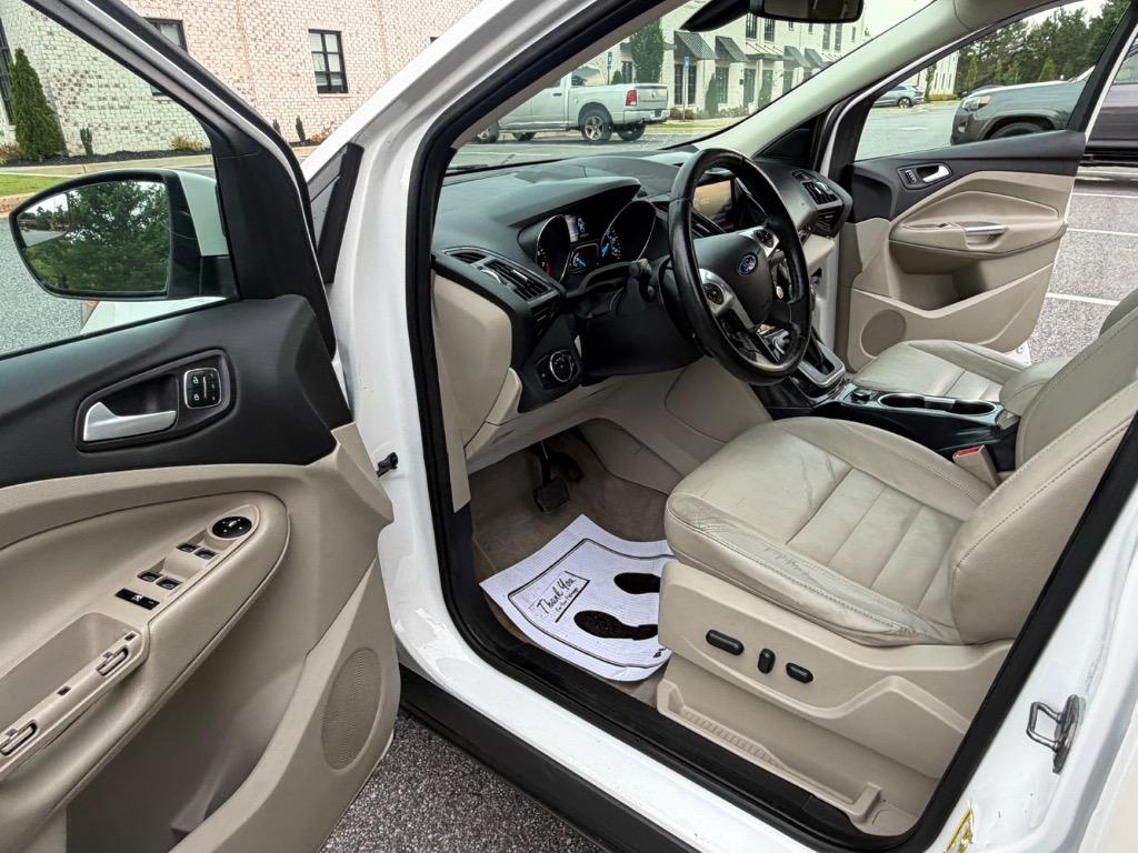 2014 Ford Escape Titanium - Photo 14