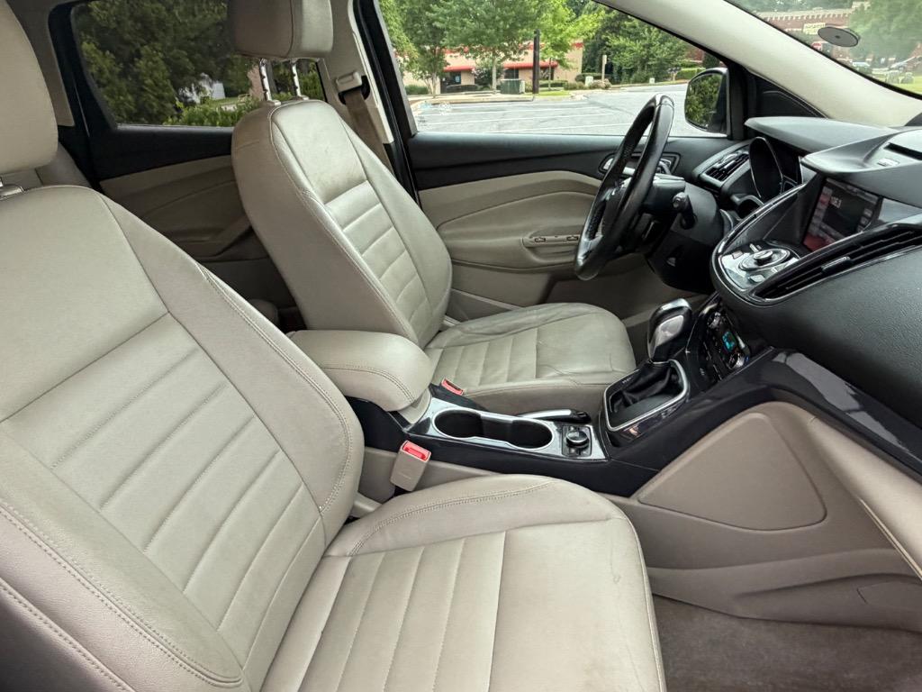 2014 Ford Escape Titanium - Photo 10