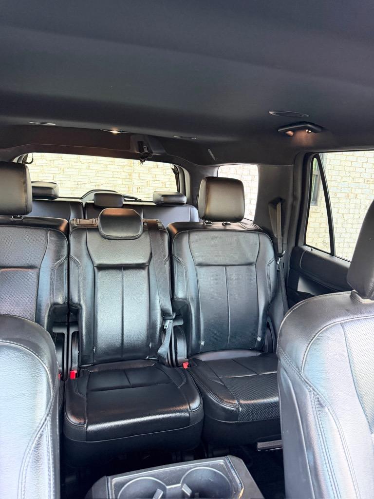 2018 Ford Expedition XLT - Photo 16