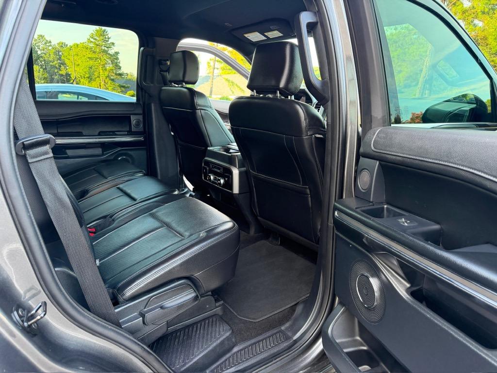 2018 Ford Expedition XLT - Photo 13