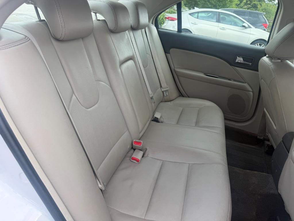 2010 Ford Fusion SEL - Photo 7