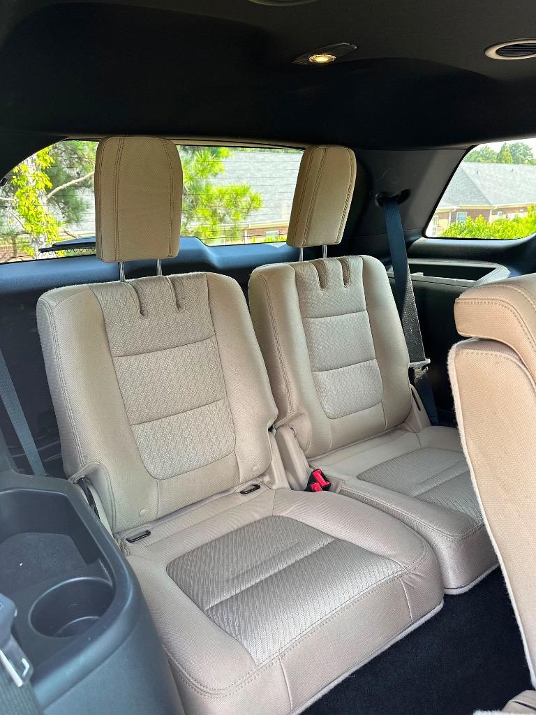 2016 Ford Explorer Base - Photo 17